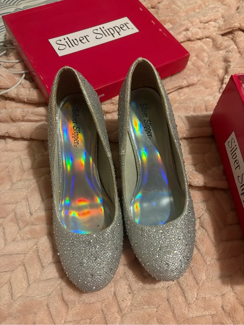 Wide Silver Heels - Mirage Style